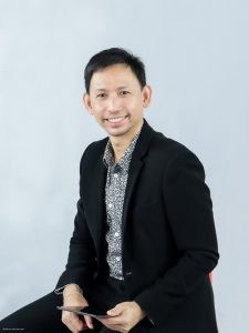 Asst.Prof.Dr. Adisak Intana